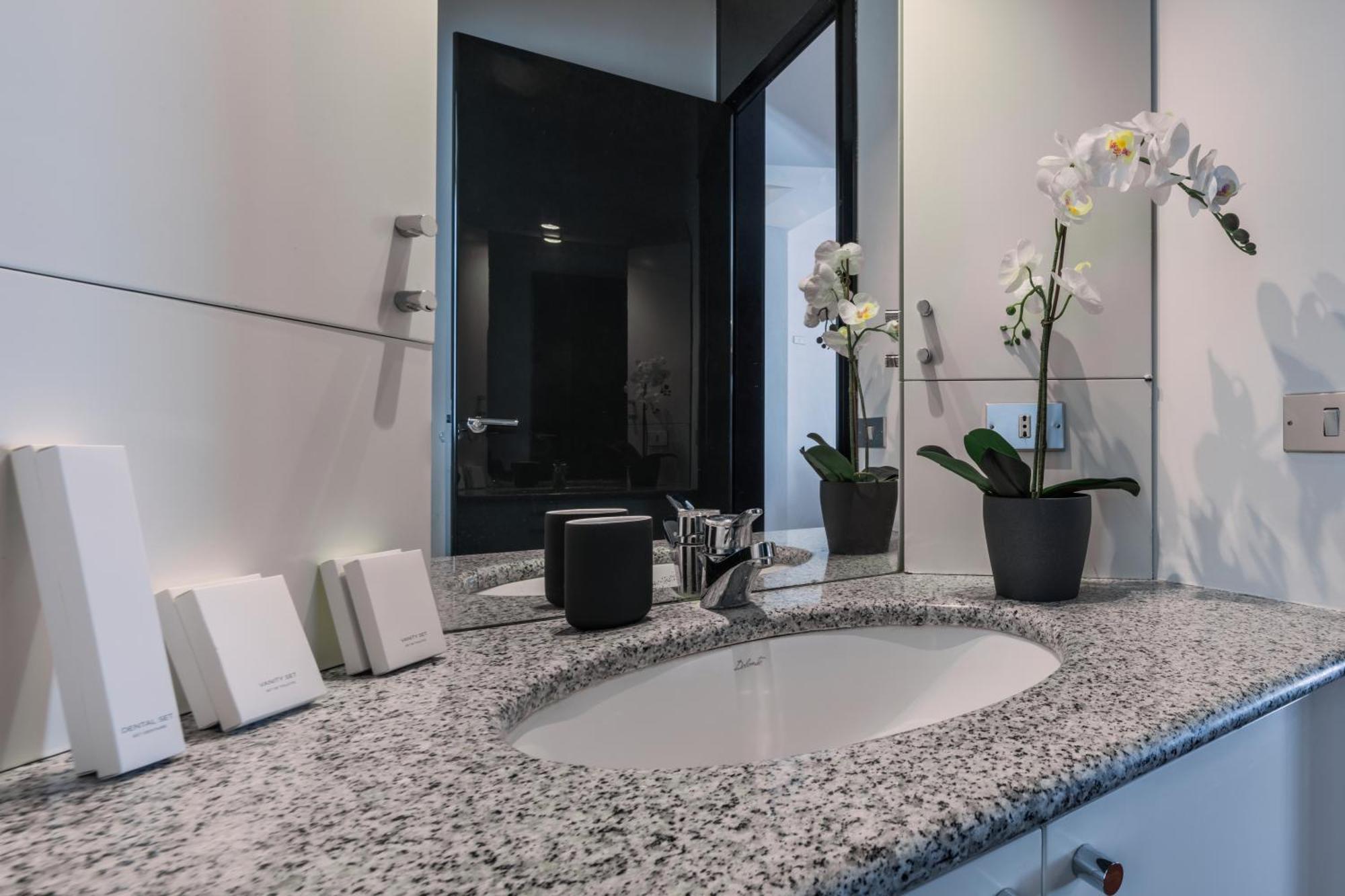 Sweett - San Vincenzo Apartment มิลาน ภายนอก รูปภาพ